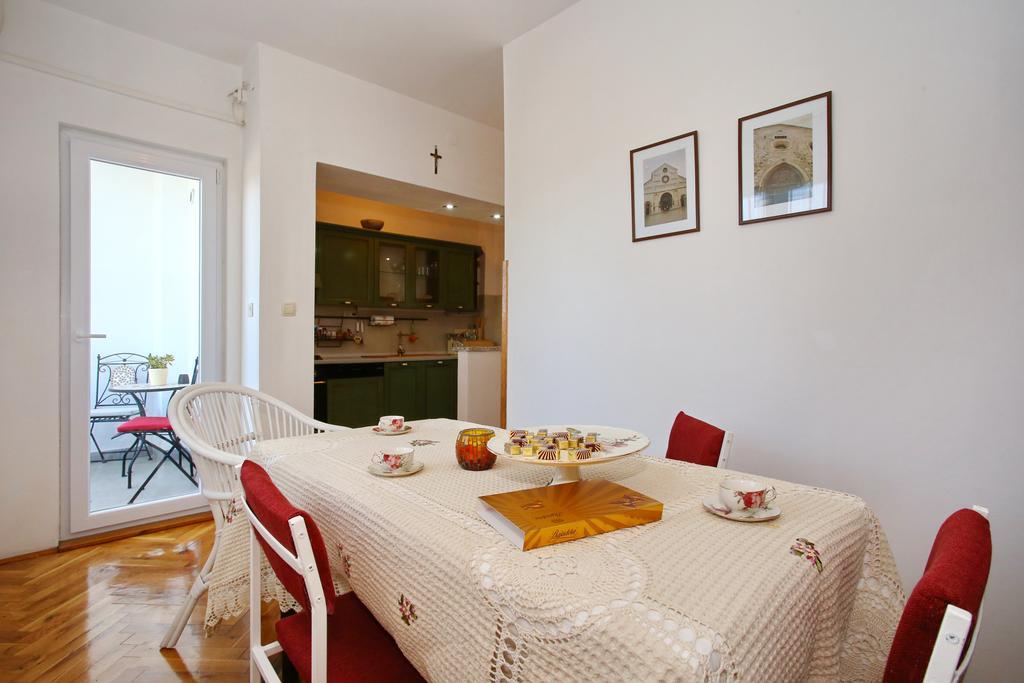 Rooms & Apartments Soline Nuove Biograd Na Moru Exterior foto