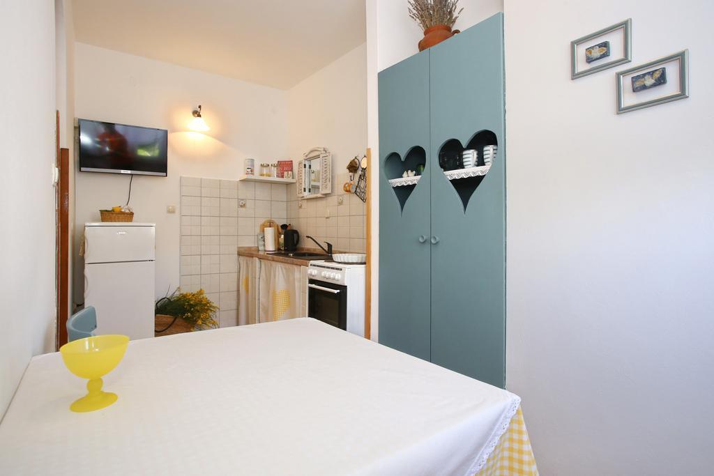 Rooms & Apartments Soline Nuove Biograd Na Moru Exterior foto