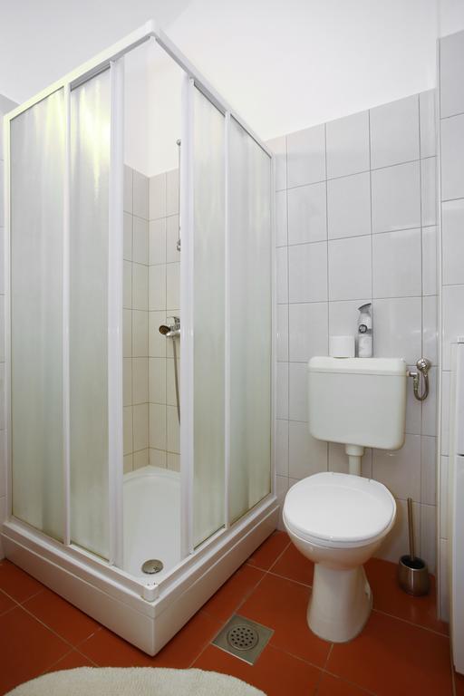 Rooms & Apartments Soline Nuove Biograd Na Moru Exterior foto