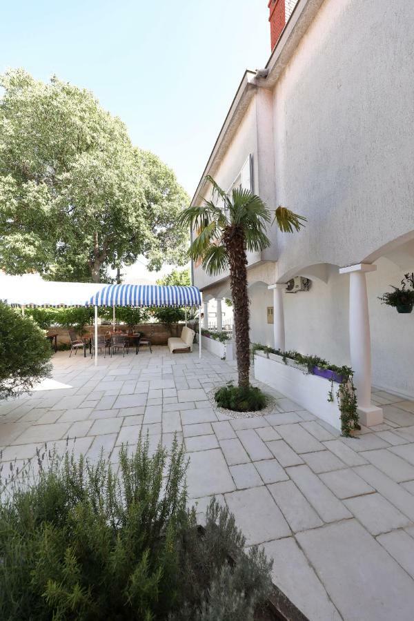 Rooms & Apartments Soline Nuove Biograd Na Moru Exterior foto
